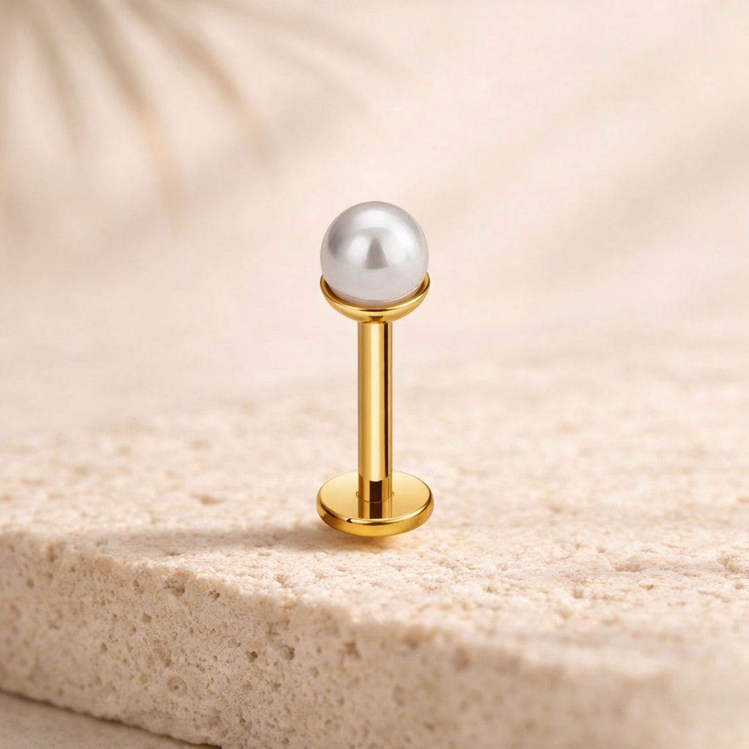 Stud fausse perle PVD or 18K — titane